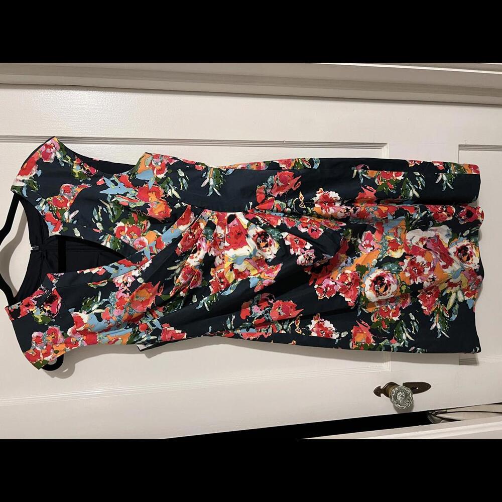 André Oliver Floral Print Dress - Size 12 - Elegant Design
